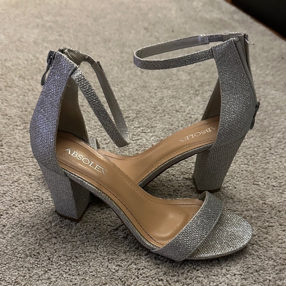 Amazon Shoes - Silver Sparkly Women's Heels